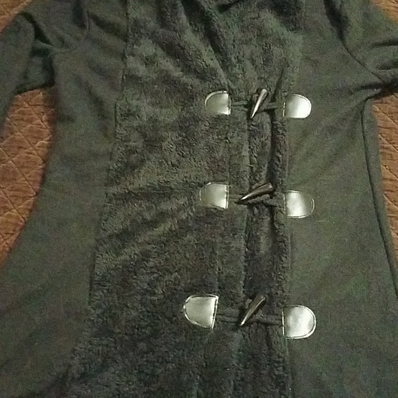 Hooded sweater - Picture 2 of 5